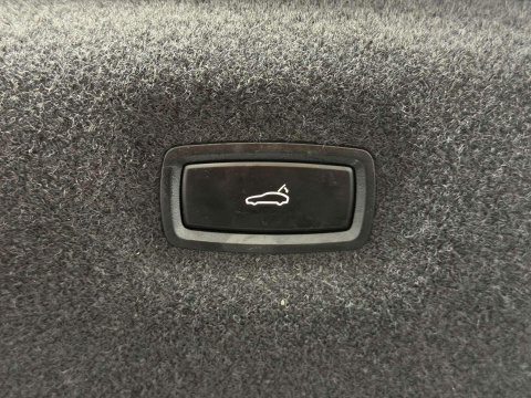 Porsche Taycan Performance Plus 93.4kWh 4S Saloon 4dr Electric Auto 4WD (11kW Charger) (57 43