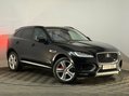 Jaguar F-Pace V6 S AWD 1