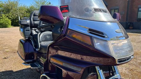 Honda Goldwing GL 1500 1995 ONLY 32K NEW MOT SERVICED ICONIC TOURER 9