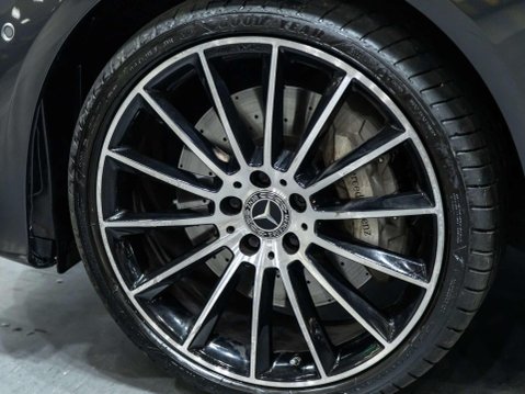 Mercedes-Benz E Class 2.9 E400d AMG Line Night Edition (Premium Plus) Coupe 2dr Diesel G-Tronic+ 77