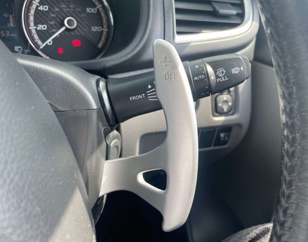 Mitsubishi L200 2.4 L200 Barbarian DI-D Auto 4WD 42