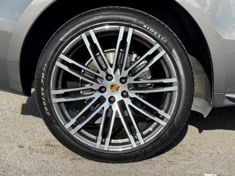 Porsche Macan 3.0 TD V6 S PDK 4WD Euro 6 (s/s) 5dr 24