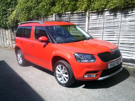 Skoda Yeti SE TSI DSG ONLY 35000 MILES FROM NEW 1