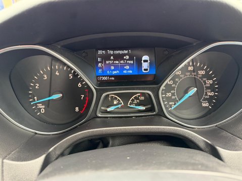 Ford Focus 1.0T EcoBoost Zetec Euro 6 (s/s) 5dr 9