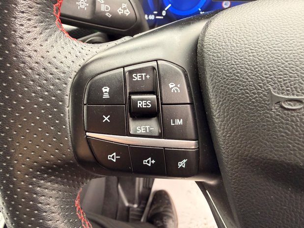 Ford Kuga ST-LINE FIRST EDITION ECOBLUE MHEV 22