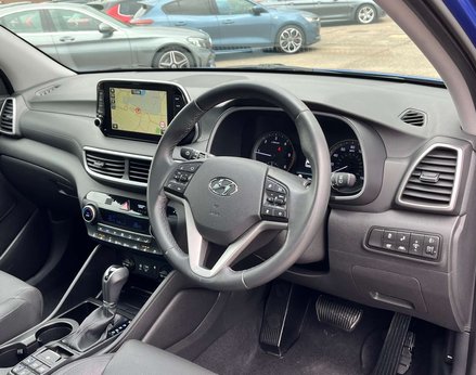 Hyundai TUCSON 1.6 Tucson Premium SE48v MHEV CRDi 2WD Semi-Auto 5dr 18