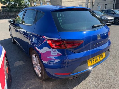 SEAT Leon TSI FR TECHNOLOGY 4