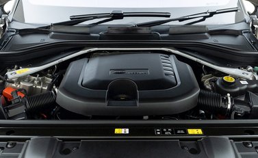 Land Rover Range Rover D350 First Edition 30