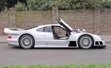 Mercedes-Benz CLK GTR 5