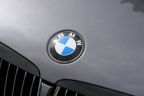 BMW 3 Series 3.0 330i M Sport Touring Auto 5dr 31