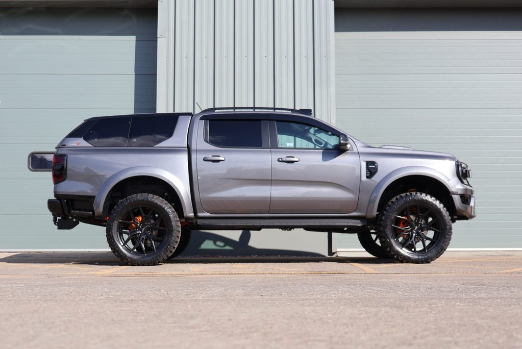 Ford Ranger Brand New WILDTRAK ECOBOOST Hybrid styled by Seeker FULL SKR KIT  7