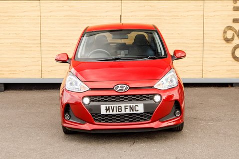 Hyundai i10 PREMIUM 5
