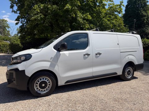 Vauxhall Vivaro 1.5 Turbo D Prime XL Panel Van LWB Euro 6 (s/s) 6dr 8