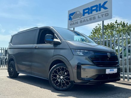 Volkswagen Transporter 2.0 TDI T28 Commerce Plus Panel Van 5dr Diesel Manual FWD SWB Euro 6 (s/s) 