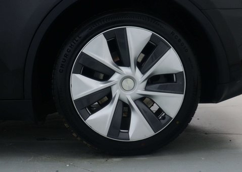 Tesla Model Y Model Y RWD 5dr 16
