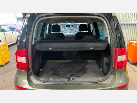 Skoda Yeti 1.2 TSI SE Outdoor 5dr Petrol DSG Euro 5 (105 ps) 9