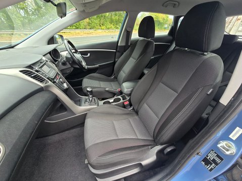 Hyundai i30 CRDI ACTIVE BLUE DRIVE 14