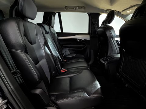 Volvo XC90 D5 POWERPULSE MOMENTUM AWD 21