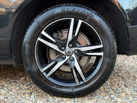 Volvo XC60 2.0 T5 R-Design Auto AWD Euro 6 (s/s) 5dr 40