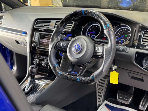 Volkswagen Golf 2.0 Golf R DSG 4WD 5dr 38