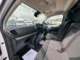 Toyota Proace MWB L2H1 (SOLD KH) Low Roof 3100 Air Con Sensors EURO 6 12