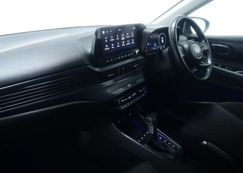 Hyundai BAYON 1.0 Bayon Premium TGDi MHEV Auto 5dr 46