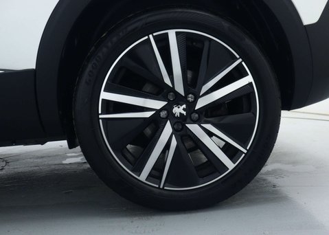 Peugeot 5008 1.2 PureTech GT Premium SUV 5dr Petrol EAT Euro 6 (s/s) (130 ps) 17