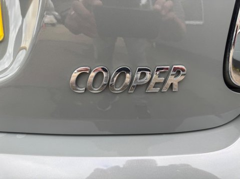 Mini Hatch 1.5 Cooper Sport Hatchback 3dr Petrol Manual Euro 6 (s/s) (136 ps) 44