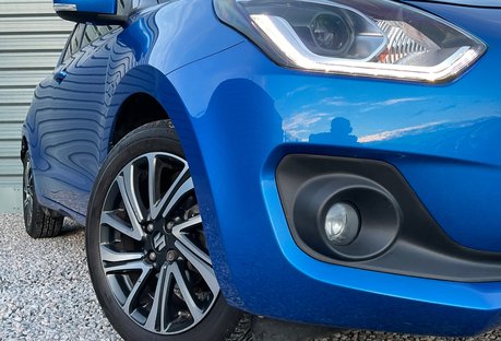 Suzuki Swift SZ5 DUALJET MHEV