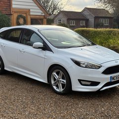 Ford Focus ZETEC S TDCI 4