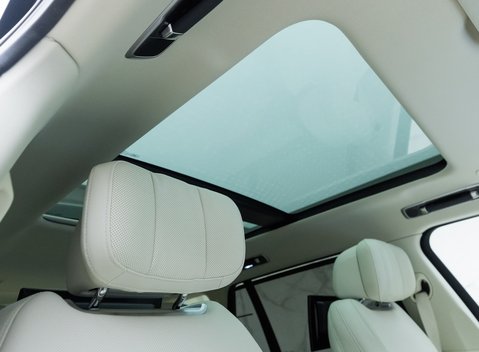 Land Rover Range Rover P460e Autobiography LWB 10