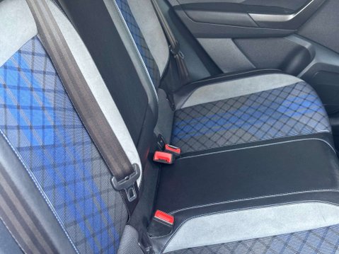 Volkswagen T-Roc 2.0 T-Roc R TSi 4Motion Semi-Auto 4WD 5dr 35