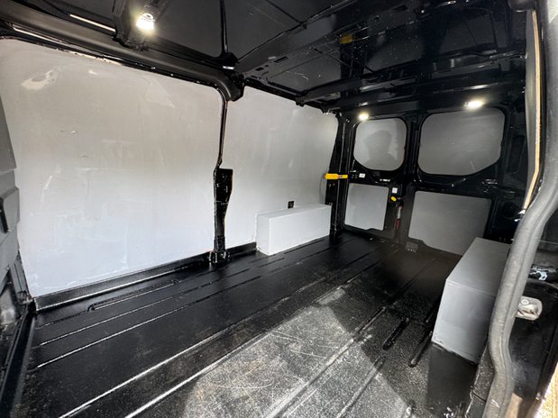 Ford Transit Custom LWB L2H1 Low Roof Limited 300 Air Con Alloys Sensors EURO 6 11