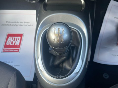 Nissan Juke 1.6 Visia Euro 6 5dr 27