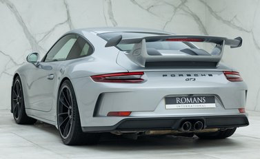 Porsche 911 GT3 (991.2) 7