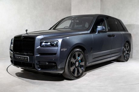 Rolls-Royce Cullinan V12. DYNAMIC PACKAGE. ACTIVE CRUISE. SHOOTING STAR HEADLINER. HUD 3