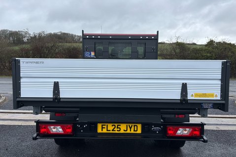 Ford Transit 470 Drw L2 130 ps Leader 3 Way Tipper 11