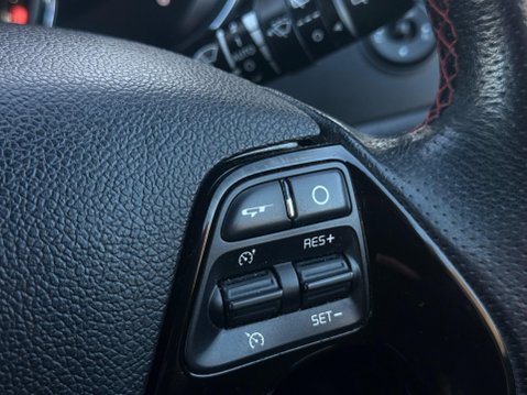 Kia Ceed 1.6 T-GDi GT Tech Euro 5 5dr 87