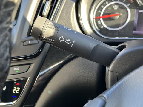 Vauxhall Insignia 2.0T SIDI Elite 5dr [Start Stop] 27