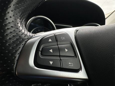 Mercedes-Benz GLE GLE 250 D 4MATIC AMG LINE 61