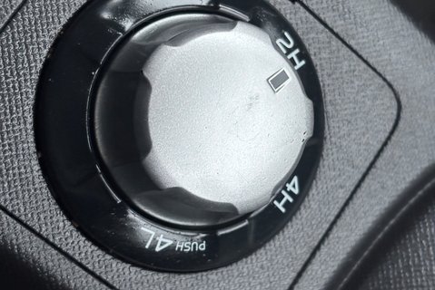 Isuzu D-Max ECB 1.9 TD Extra Cab Tipper 31