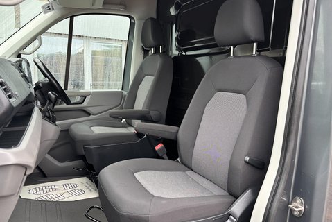 Volkswagen Crafter CR35 177 ps Tdi Trendline 4Motion DSG Panel Van - Diff Lock 3