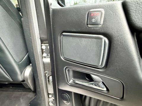 Mercedes-Benz G Class 5.5 G63 V8 BiTurbo AMG SUV 5dr Petrol SpdS+7GT 4WD Euro 5 (s/s) (544 ps) 48