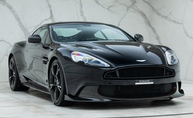Aston Martin Vanquish S Ultimate 6