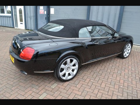 Bentley Continental 6.0 W12 GTC Convertible 2dr Petrol Auto 4WD Euro 4 (560 ps) 29