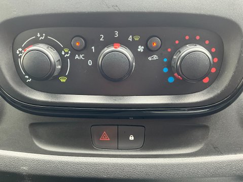 Vauxhall Vivaro L2H1 2900 SPORTIVE CDTI BITURBO S/S 15