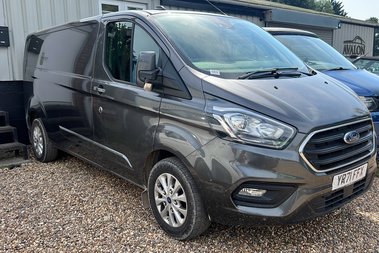 Ford Transit Custom 320 LIMITED P/V  AUTOMATIC  - NO VAT -LWB L2H1 - ADAPTIVE CRUISE