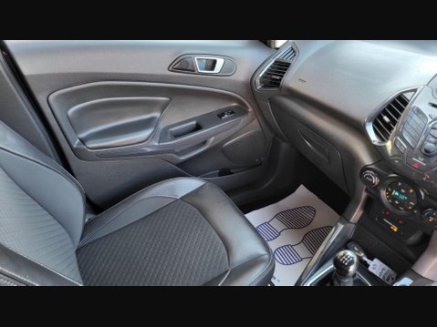 Ford Ecosport TITANIUM 31