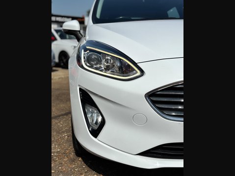 Ford Fiesta 1.1 Ti-VCT Zetec Euro 6 (s/s) 5dr 3