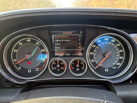 Bentley Continental GTC V8 3